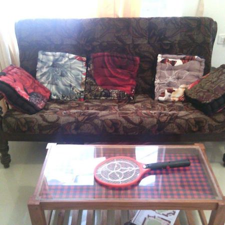 Nathans Holiday Home Kochi ภายนอก รูปภาพ